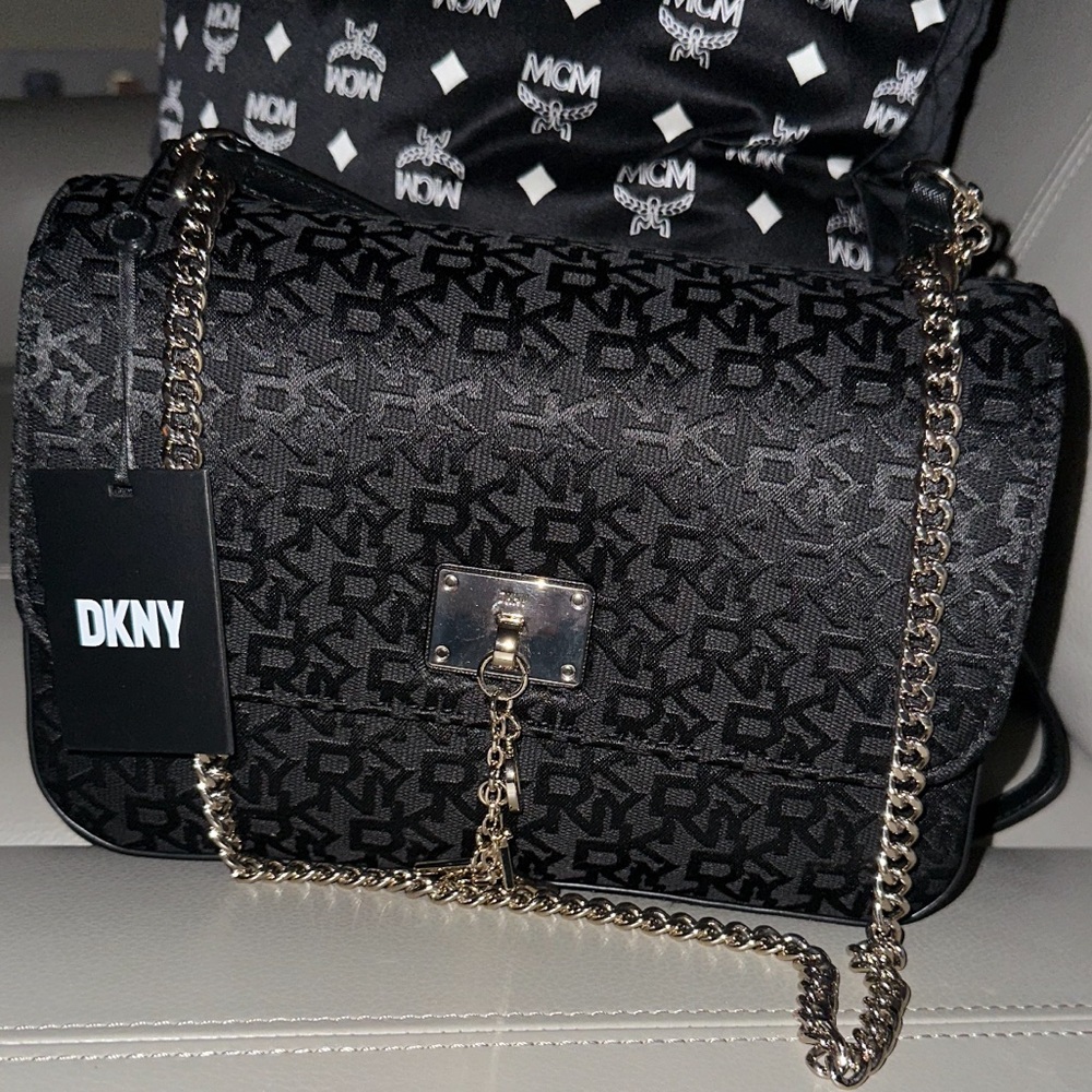 DKNY Authentic Handbag NWT - Picture 6 of 11